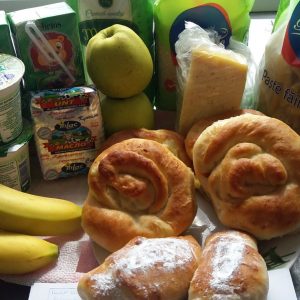 Alimentația la pachet a elevilor din familii social-vulnerabile