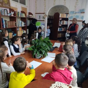 Elevii clasei I și a II-a străbat tainele cărții