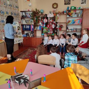 Oră publică: Rândunica