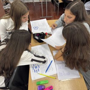 📚✨ Valorile naționale și europene – punți de identitate și unitate ✨📚