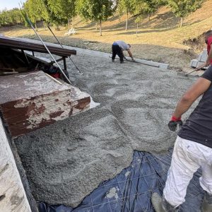 Mulțumiri pentru betonarea trotuarului